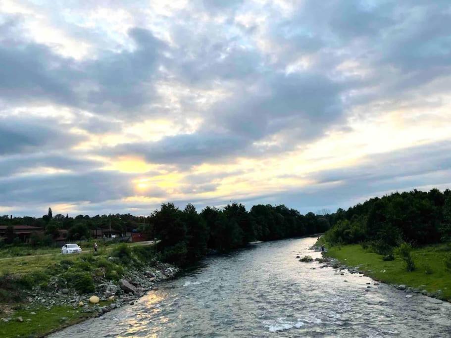 La-Marti, Idyllische Unterkunft Mit Kamin Bagdati Eksteriør billede